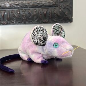 Ty Beanie Babies Zodiac Rat plush toy, released in 2000